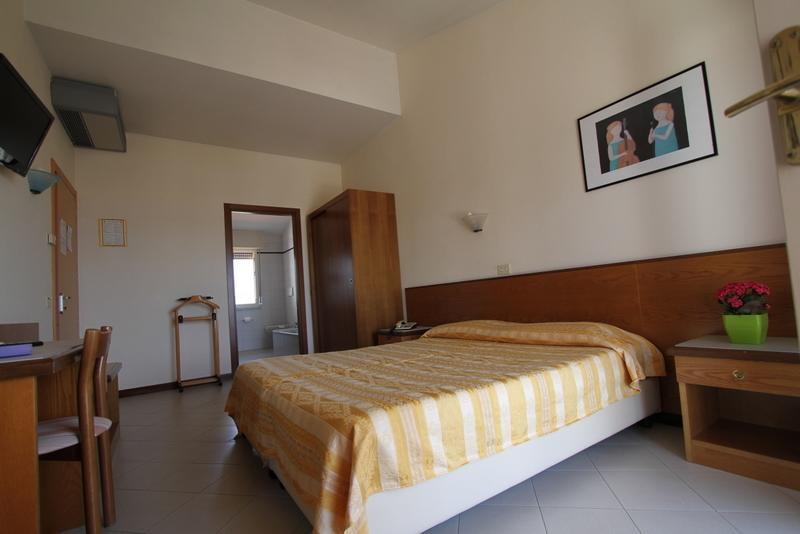 Hotel Montecarlo Lido di Camaiore Eksteriør billede