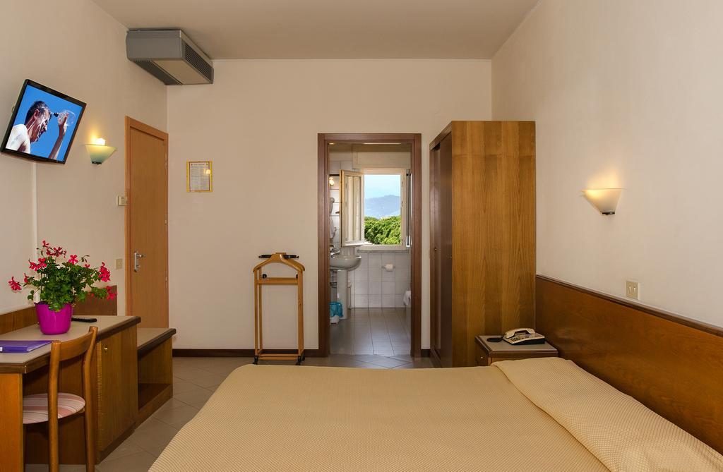 Hotel Montecarlo Lido di Camaiore Eksteriør billede